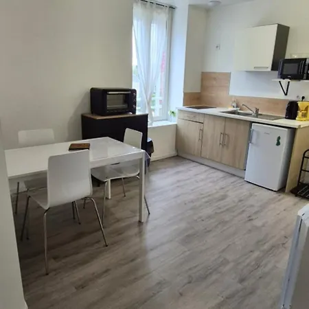 Cozy 30m2, Au Coeur De * Fougères